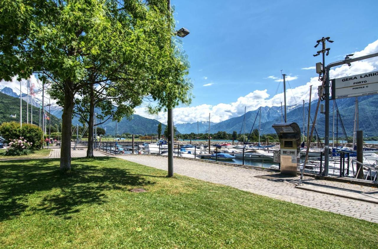 Yellow Lake View By Halldis Gera Lario Exterior foto